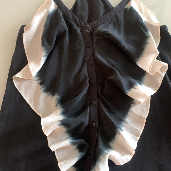 Trinity black and cream ruffle, tie dye sleeveless blouse, size medium. - Picture 7 of 9